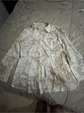 New York & Company Cream and Beige Floral Stretch Blouse